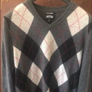 Apt. 9 V-Neck 100% Cashmere Sweater - Large